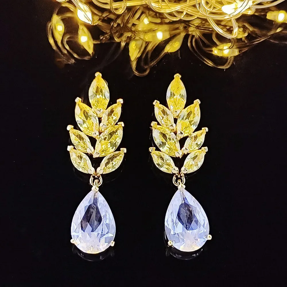 

High quality jewelry, aristocratic palace style earrings, girl's favorite earrings, gift for her, Y2K fashionable earrings