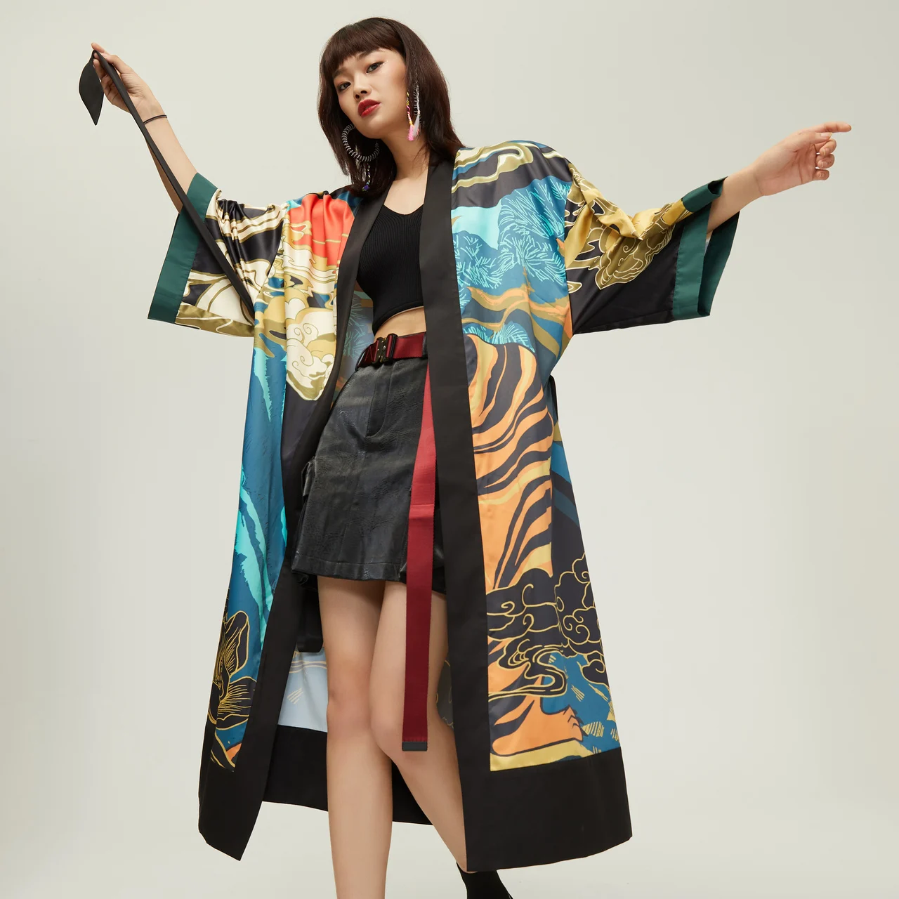 

Metersbonwe Nightgowns Women Dressing Gown Female Nightdress Chinese Style Peking Opera Series Windbreaker Thin Coat Brand Tops