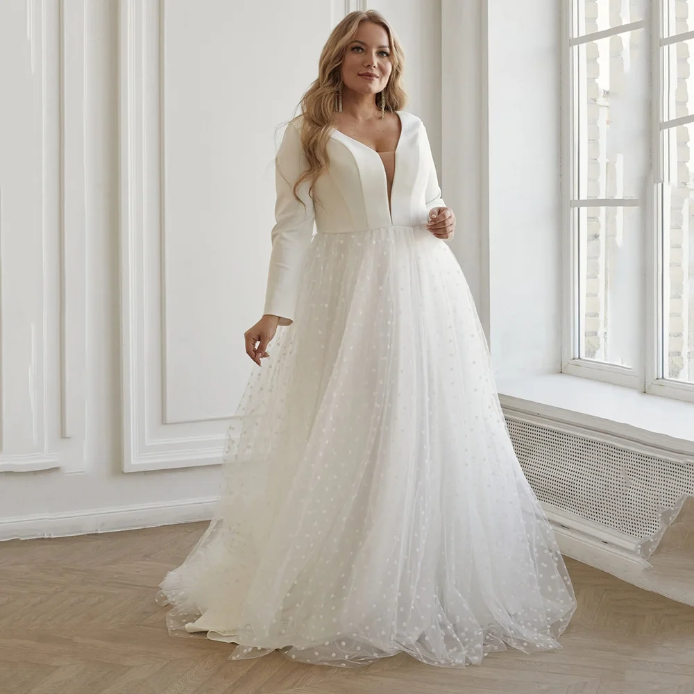 Modest Long Sleeves Plus Size Wedding Dresses V-neck A-line Bridal Gown Dot Tulle Oversize Bride Dress Robe de Mairee