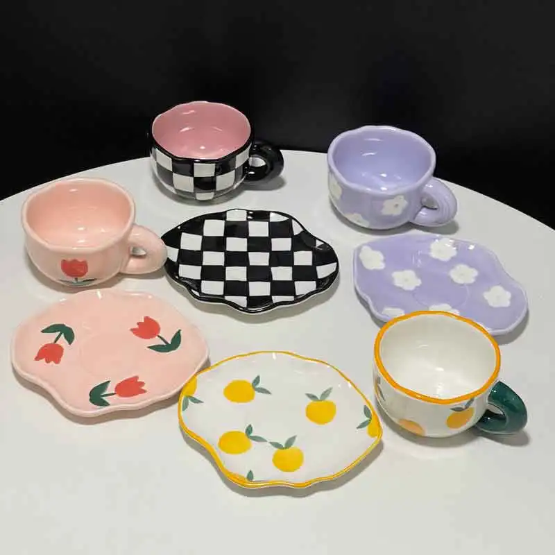 

Personalized Hand Painted Tulip Orange Flower Ceramic Cups and Saucers Creative Coffee Cup Saucer Tableware Unique Birthday Gift