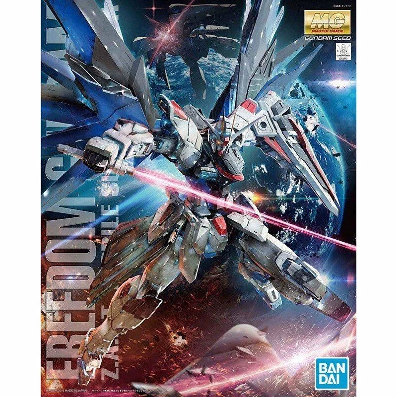 Фото 【В наличии】Конструктор Bandai MG Freedom Gundam Ver.2.0 1/100 ZGMF-X10A (пластиковая модель) №2
