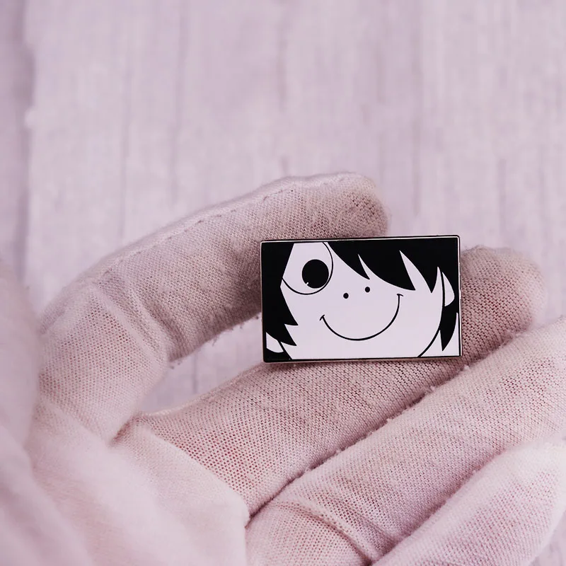 Bakemonogatari эмалевая булавка Забавный манга лицо Araragi Koyomi брошь вампир аниме значок
