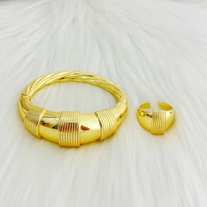 Dubai Gold  Colour Plated Bracelet Ring Set Party Anniversary Wedding Classic Fashion Trend Sweet Romantic Casual Style