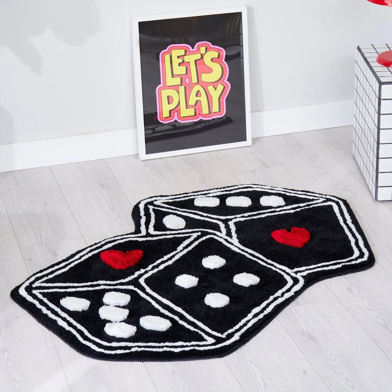 Ковер в виде игральных костей для спальни Черный нескользящий мягкий фланелевый