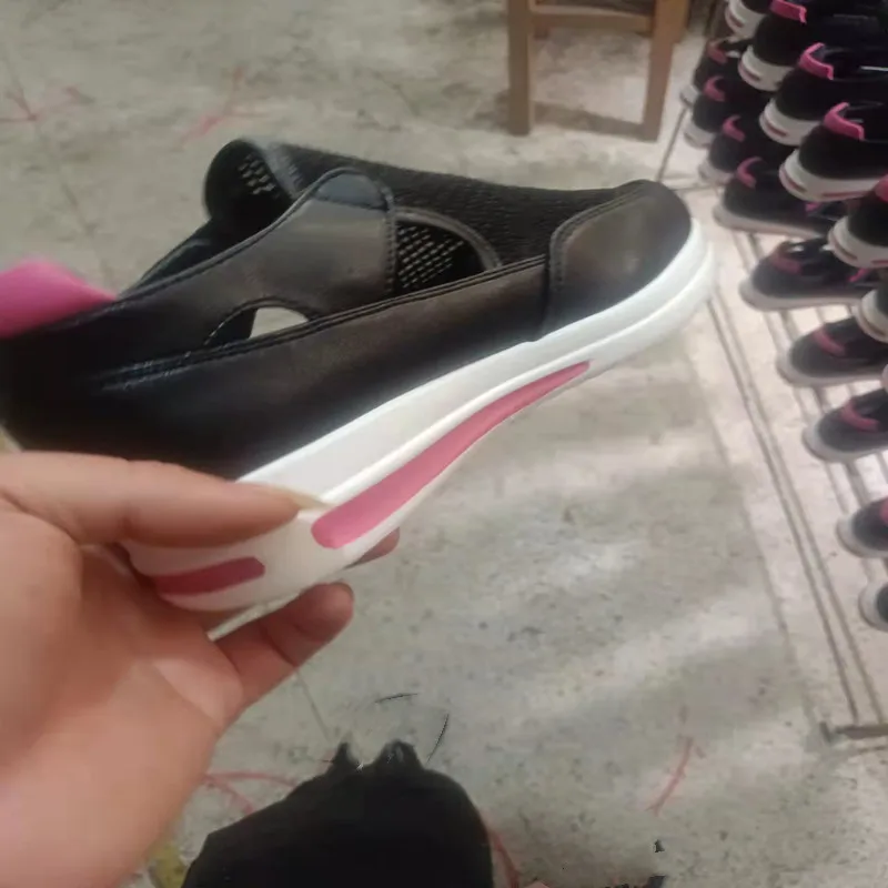 2022 spring and summer new  large size flying woven breathable casual women's shoes wedge heel Velcro low-top single