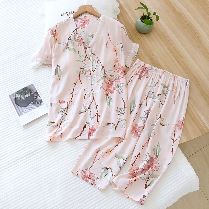 Pajamas Women's Summer Short-sleeved Cropped Pants with Chest Pads  Home Suit Thin Section Can Be Worn Outside Soft Sleepwear