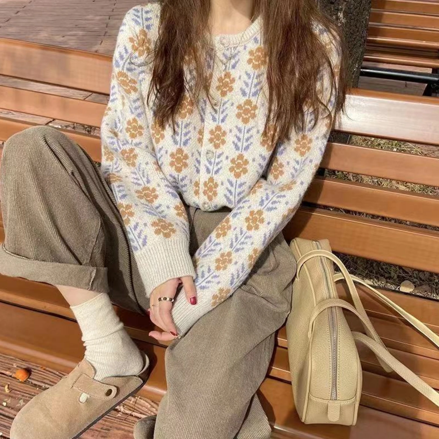 Женский цветочный кареган с О-образным вырезом и одной грудью стильный