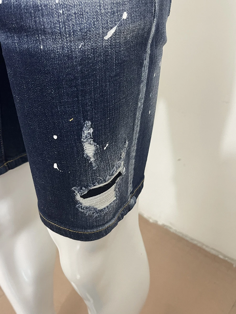 2023SS new summer Jean Shorts Man D 2 Jeans Fashion Deep Blue Hole Patch Tide micro-bounce five points