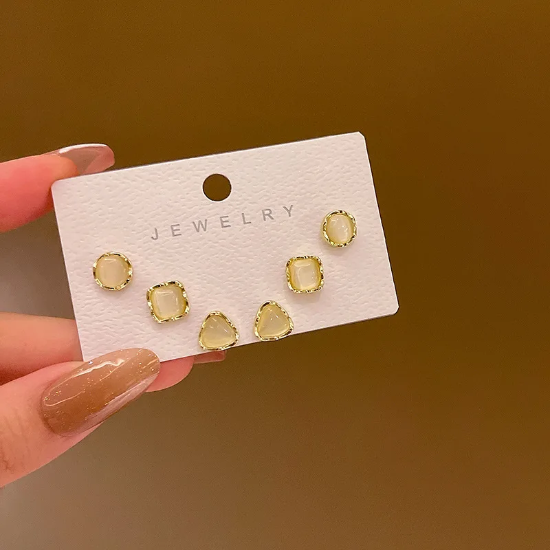 

Женские серьги-гвоздики с опалом, квадратные овальные серьги-гвоздики в Корейском стиле, минималистичные украшения для повседневной жизни,...