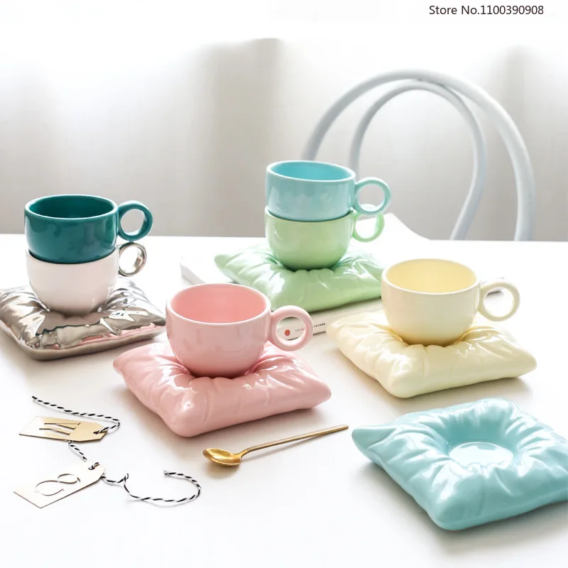 

Nordic Colorful Ceramic Milk Tea Mug Office Cups Drinkware Creative Ice Cream Macaron Pillow Bag Coffee Cup Sets Ceramic Mug