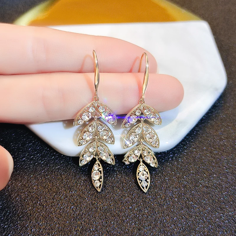 Sparkling Crystal Drop Dangle Earring 2022 Trendy Women's Earring Leaf Korean Fashion Luxury Earrings for Women Accessories Long