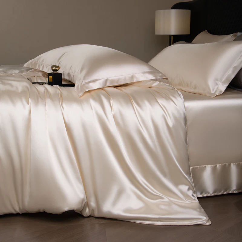 Комплект постельного белья из шелка шелковицы King size
