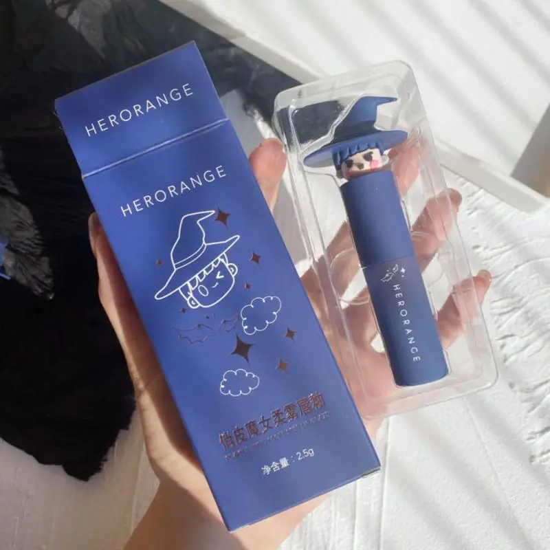 

Playful Witch Lip Glaze Moisturizing Moisturizing Lipstick Lip Gloss Easy To Color Women Makeup Halloween Gift Comestics