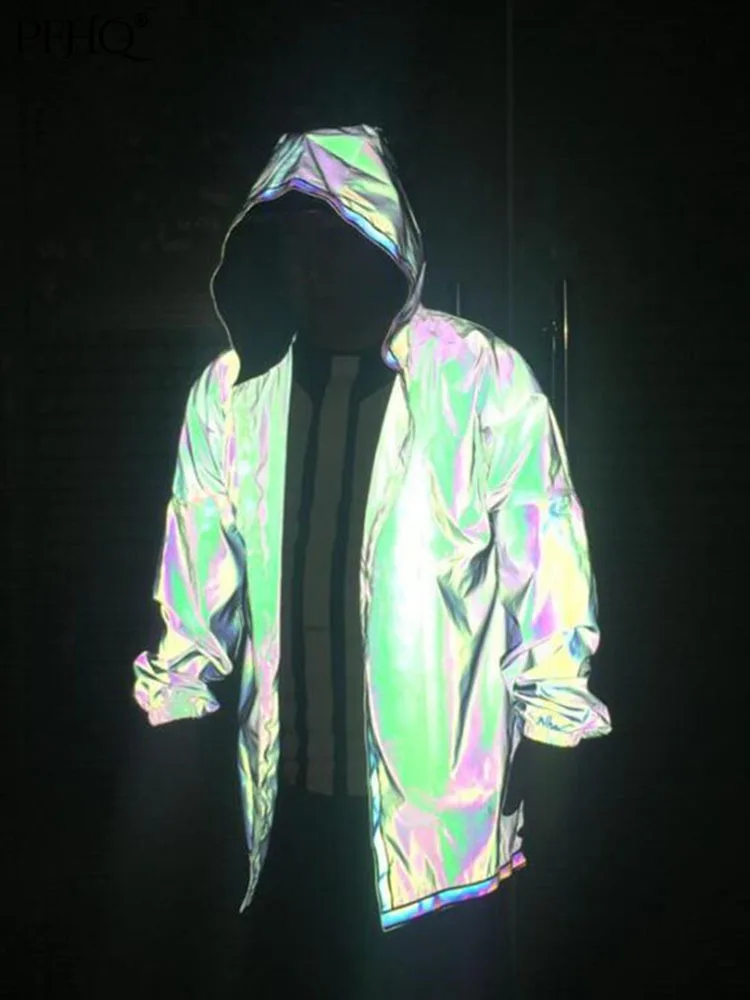 

PFHQ 2022 New Colorful Reflective Jacket Windbreaker Hip Hop Long Cape Coat Men's Fashion Cloak Clothing Streetwear Cool 21Q1548