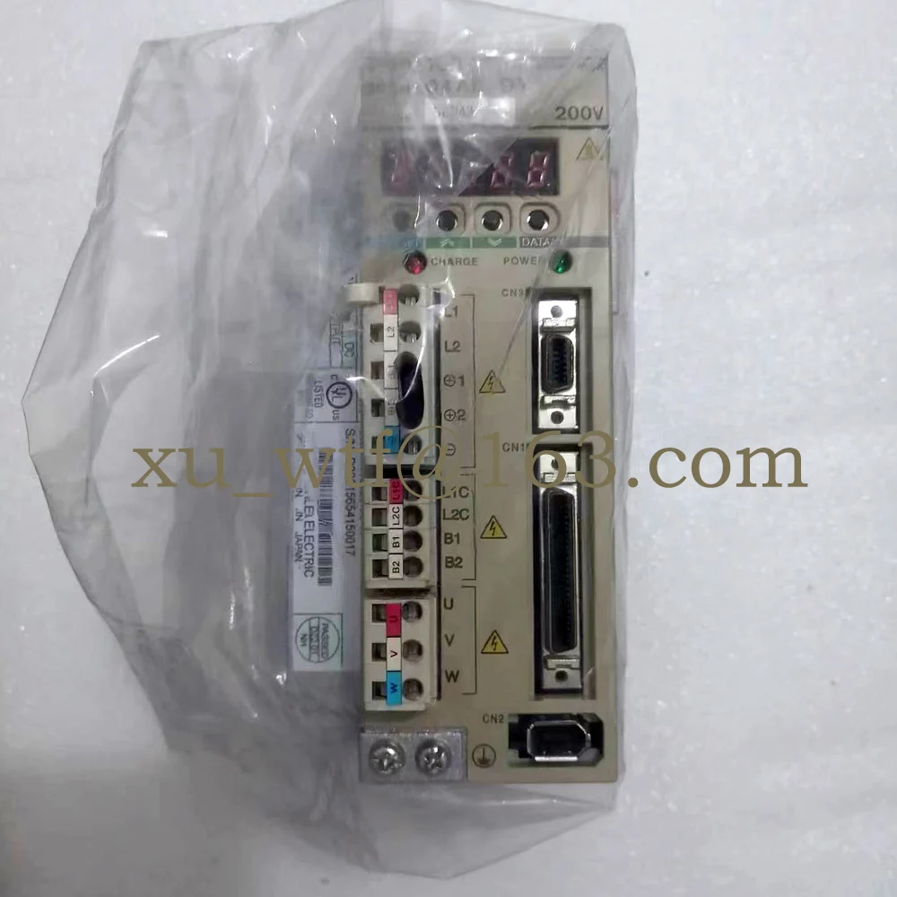 

Brand New Original Servo Drive SGDH-04AE-OY