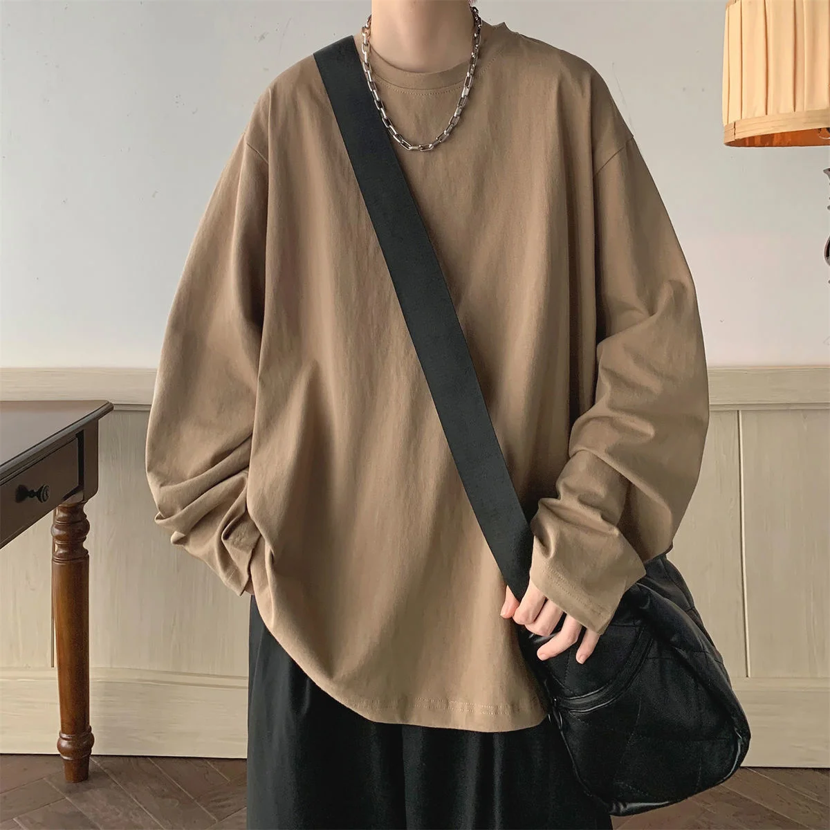 

HybSkr Korean Style Solid Color Men's Long Sleeve T-shirt Fashion Streetwear Casual Loose Unisex Pullovers Men's Clothing