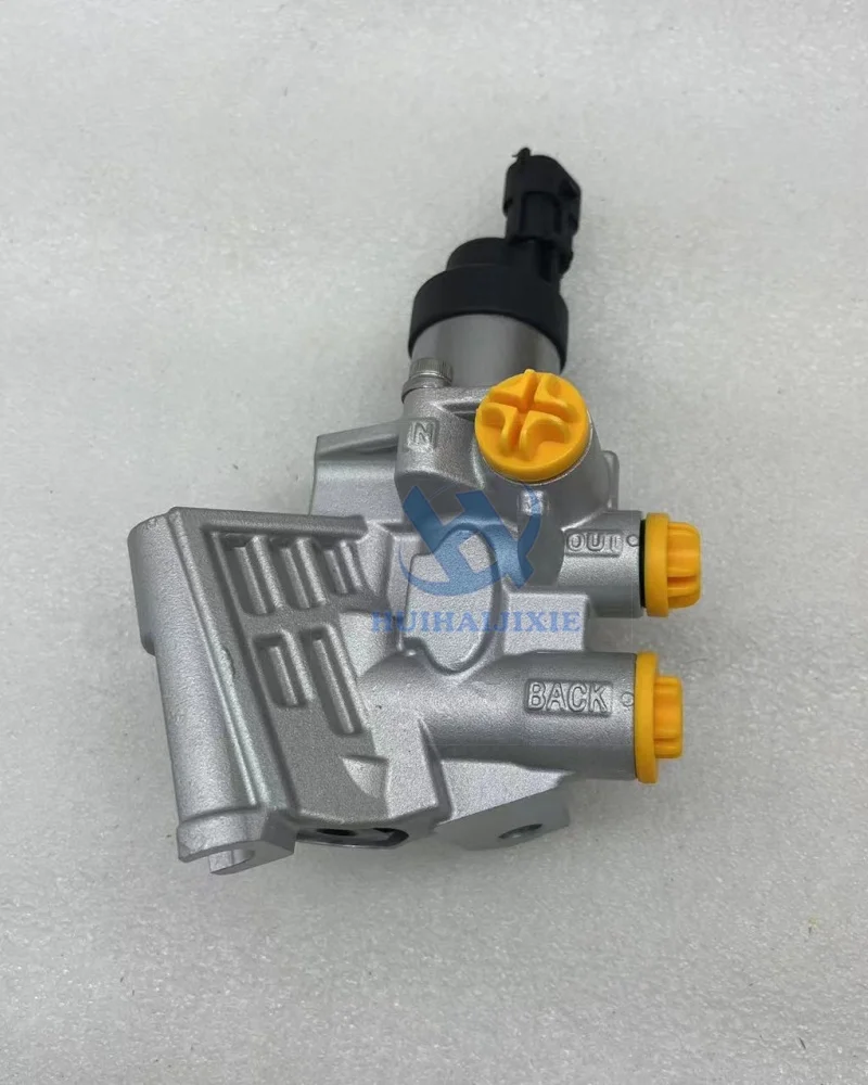 Фото VOE21638691 Клапан регулятора топлива для Volvo EC140C EC160C EC180C EC210BLC EC235C EC240B EC290B EC300 Запчасти для строительной техники №3