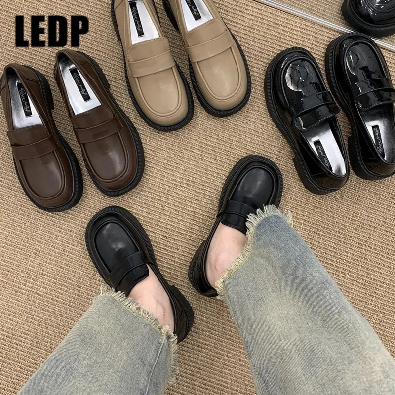 

Women Shoes Autumn Round Toe Black Color Casual Platform Heels Loafers Slip on British Style Shallow Mouth Pumps Ladies Footwear