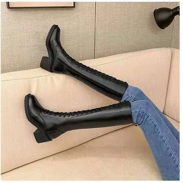 Популярные женские сапоги зимние дизайнерские с круглым носком до колена на