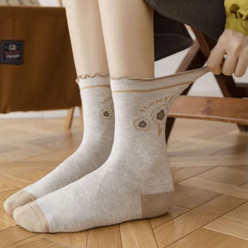5 Pair Korean Style Women Socks Crimping Kawaii Print Cartoon Human Head Autumn Winter Socks Fashion Harajuku Cotton Socks Woman