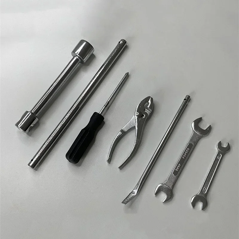 

7 шт. рабочие инструменты для задней двери для Pajero V30 1989-1999 гг. Набор инструментов для крепления задней двери Montero V20 Ail Tool для Shogun V40 MB 621042