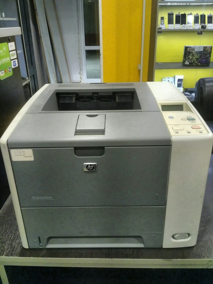 Принтер HP LaserJet P3005n (A4 ч/б лазерная печать A4 ) Б/У 1200x1200 dpi. 33 стр мин)|Принтеры| |