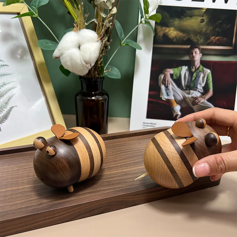 

Супер милая подставка для зубочисток, маленькая пчелка, фотодержатель для 150 шт. зубочисток, декоративные деревянные подарки