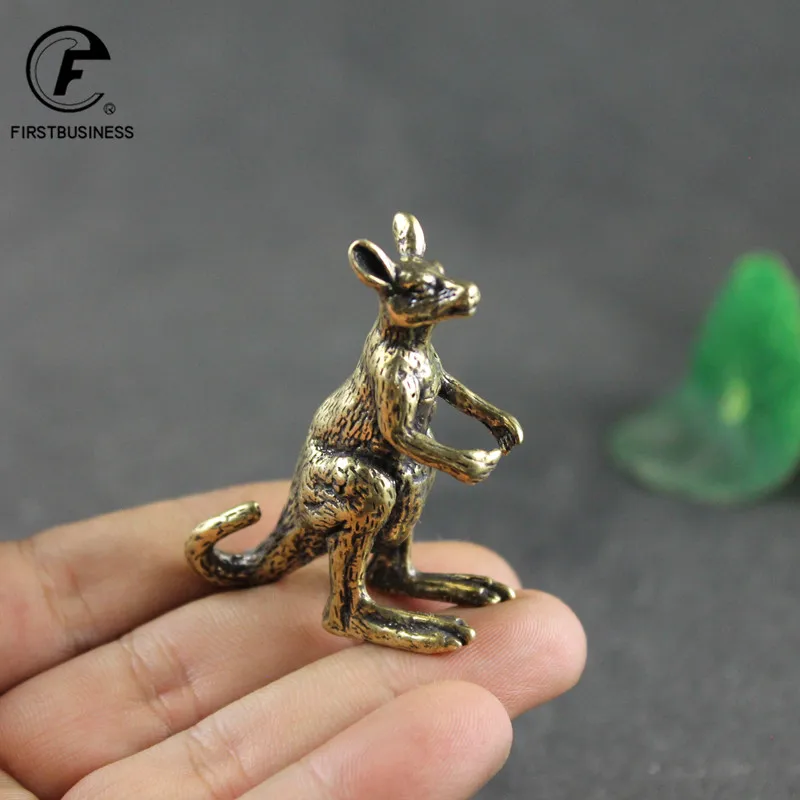 

Винтажные латунные Статуэтки-кенгуру, миниатюры, поделки для домашних животных, аксессуары для дома, детские подарки