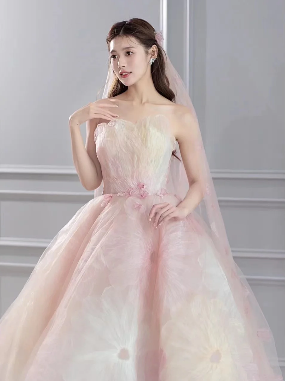 

2023 New Quinceanera Dress Glittery Flower Princess Wedding Gown Sleeveless Strapless Vestido De Noiva Plus Size Custom Made