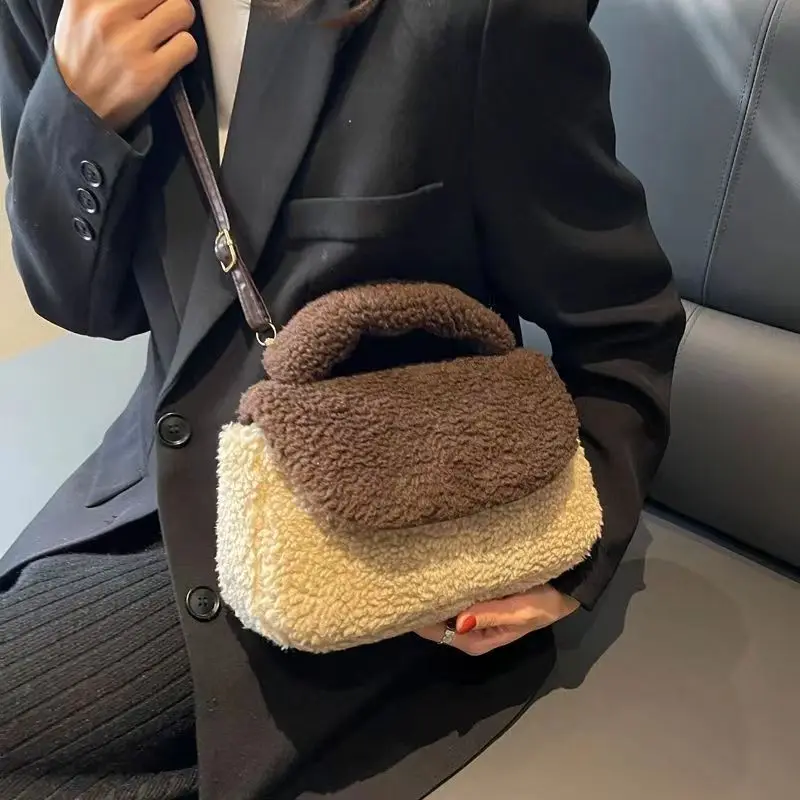 2022 New Fashion soft winter lady crossbody bag women Handbags for Women Plush Female Casual Tote Bag