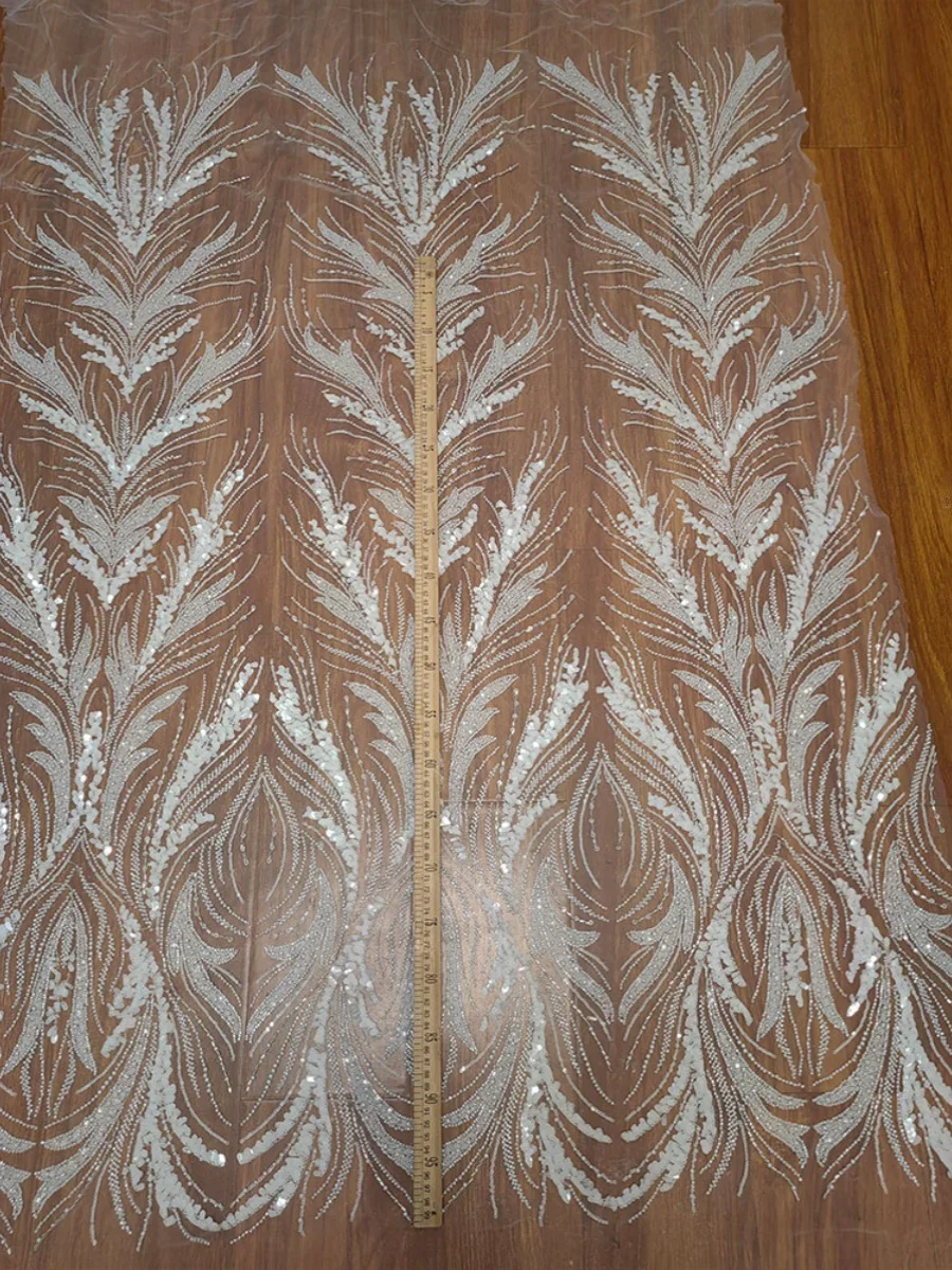 Ткань с бисером Дубай европейский стиль Новинка! Молочно-белые бусины и блестки