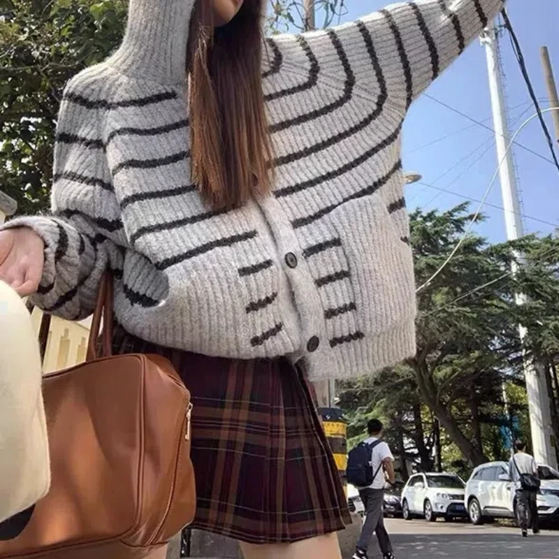 Свитер в американскую полоску с капюшоном куртка для женщин осенне-зимнем