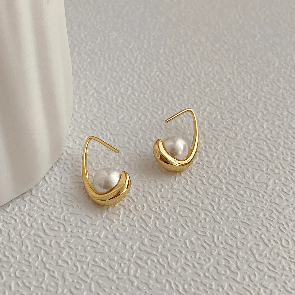 

Minar Simple White Color Shell Pearl Water Drop Earring for Women 14K Gold Color Copper Hollow Out Dangle Earrings Jewellery