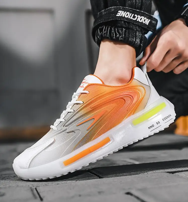 Men Sneakers Comfortable Breathable 2022 New Casual Lightweight All-match Male Running Non-Slip Fashion Board Shoes Streetwear