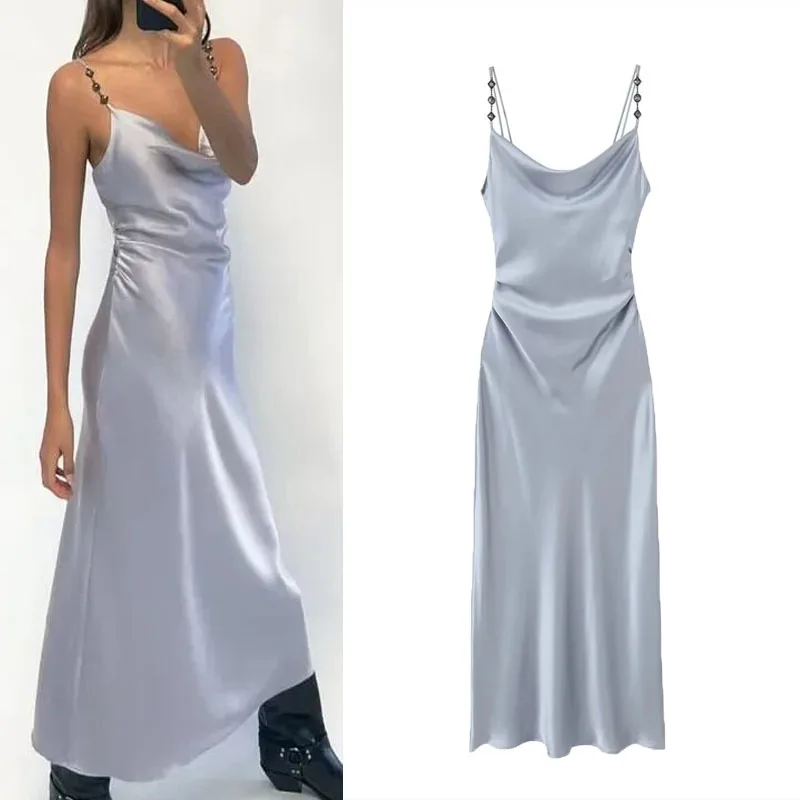 

Платье-миди женское серебристое с оборками и открытой спиной