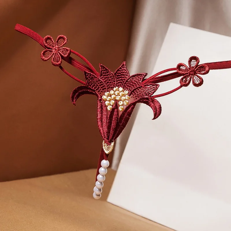 

Женские массажные трусики-стринги с цветочной вышивкой, красивые сексуальные мини-трусики с низкой посадкой, трусики-стринги для шлюхи, 2022