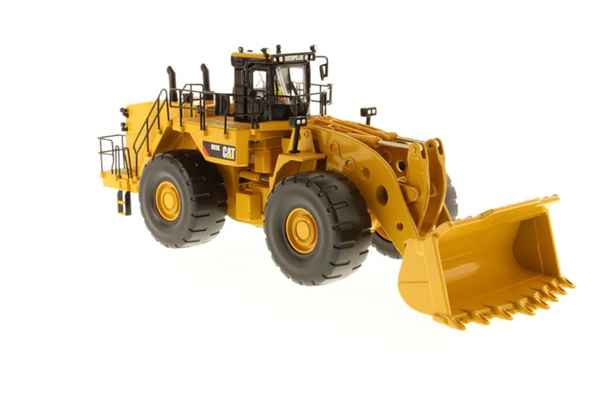 

1:50 Cate~rpilla Cat 993K Wheel Loader Model DM 85257 Toys