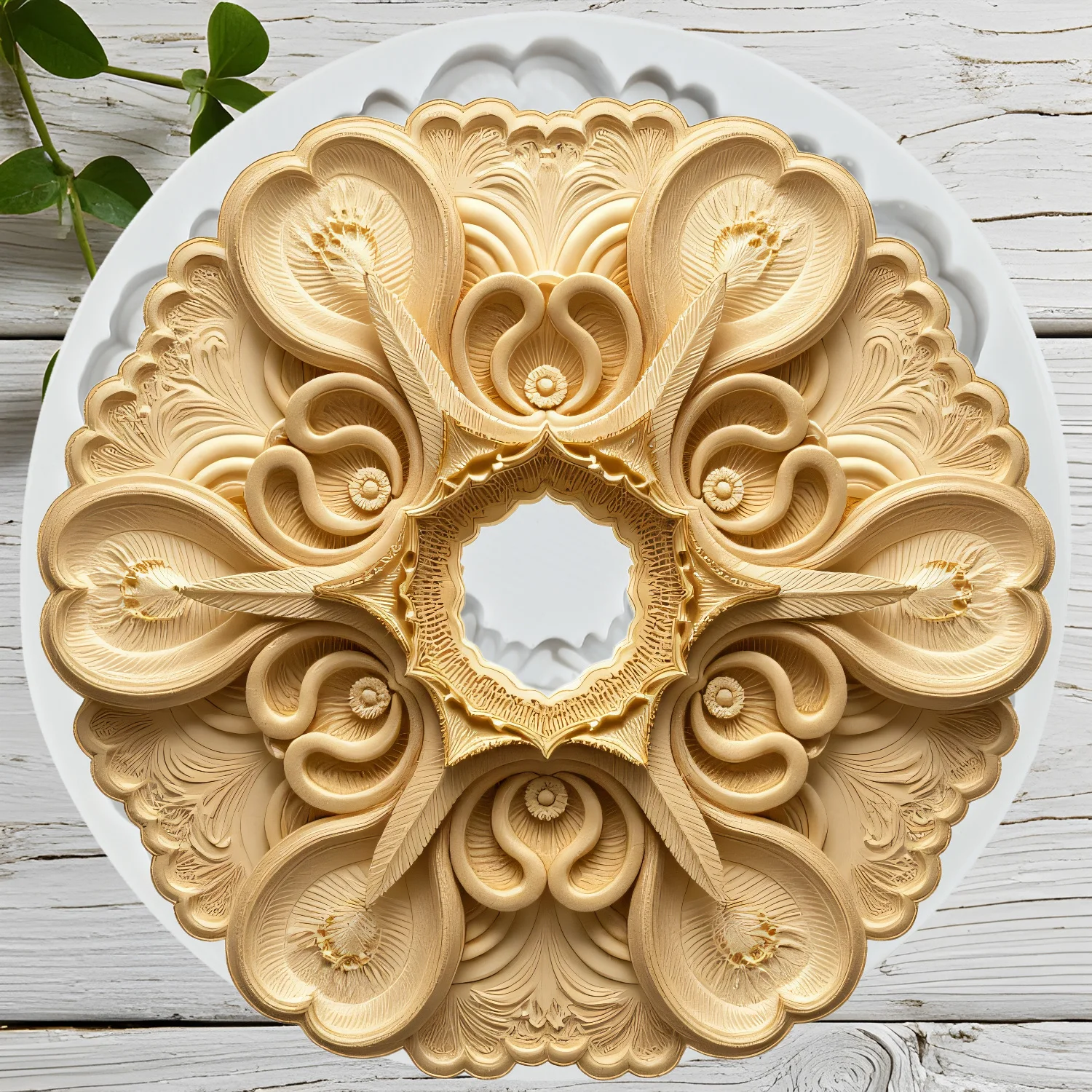 

Силиконовая форма для торта в стиле барокко