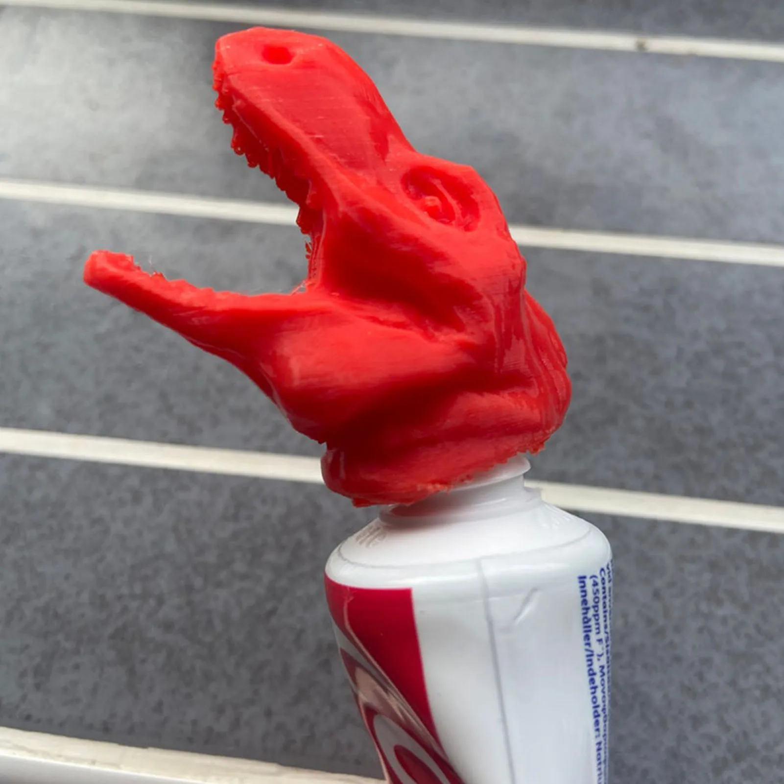 Крышка для зубной пасты в виде забавного динозавра, креативная Персонализированная зубная паста, пластиковая крышка для защиты бутылок