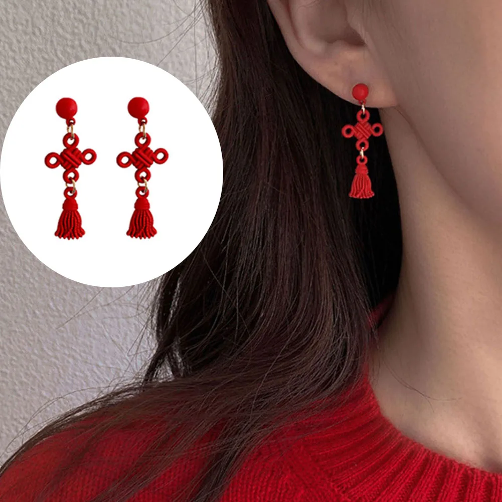 

Red Temperament Red Bridal Earrings Asymmetric Chinese Knot Lantern Tassel New Year Earring Fashion Women's Earrings Jewelry