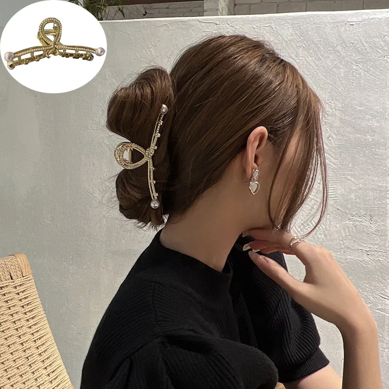 

New Elegant Big Pearl Hair Claw Clips for Women Big Size Alloys Hairpin Hair Crab Barrettes Hair Accessories WOMAN HAIR CLIP