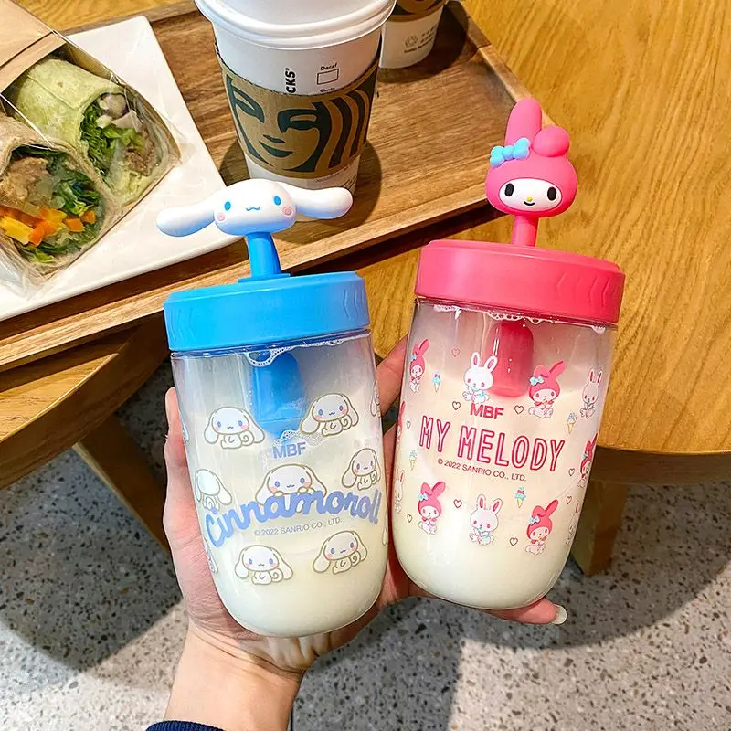 

500 мл большой емкости Ins Kawaii Sanrio My Melody Hello Kitty Cinnamoroll Аниме Фигурка чашка для воды соломинка портативный удобный подарок