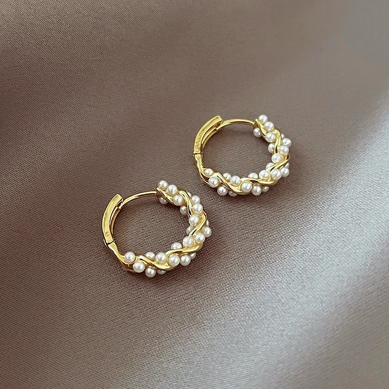 Vintage Round Circle Hoop Earrings for Women Golden Handmade Pearl Twist Korean Fashion Jewelry 2022 Trendy Chirsmas Earring