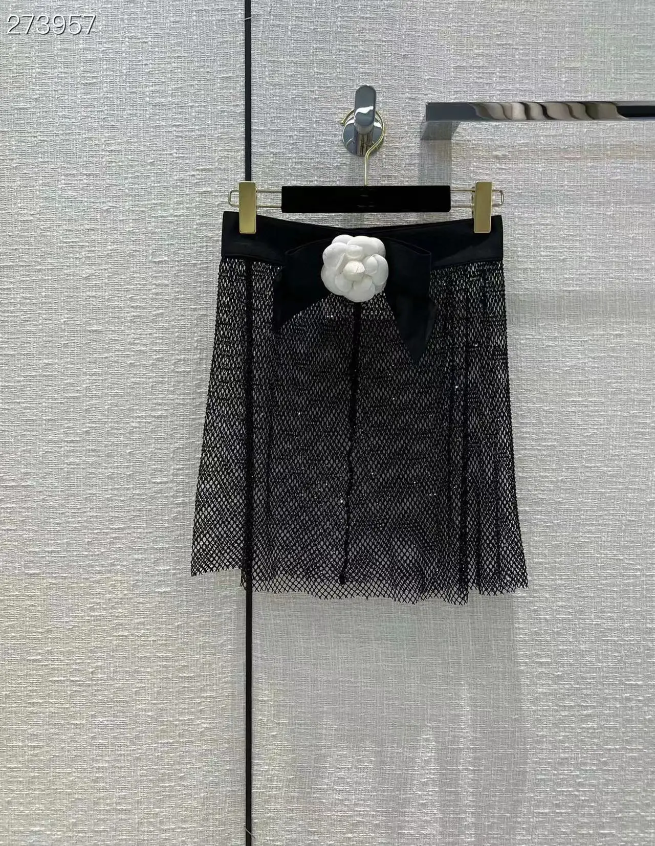 

Runway Fashion Women Mini Skirt 2022 Summer Appliques Solid Black Ladies Casual Hot Sale Ladies Skirt