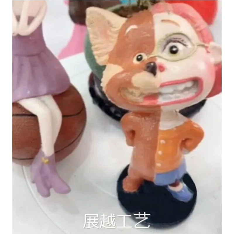 

12cm Turnings Red Panda Figure Model Anime Mei Turning Red Shaking Head Figure for Car Ornaments Accessories Kids Adult Gift