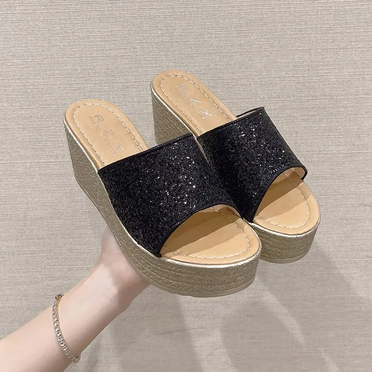 

Женские уличные удобные шлепанцы, летние шлепанцы на танкетке с блестками, на высоком каблуке, большие размеры 35-42, 2022
