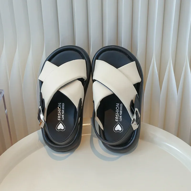 Сандалии детские Нескользящие на толстой подошве с перекрестной шнуровкой