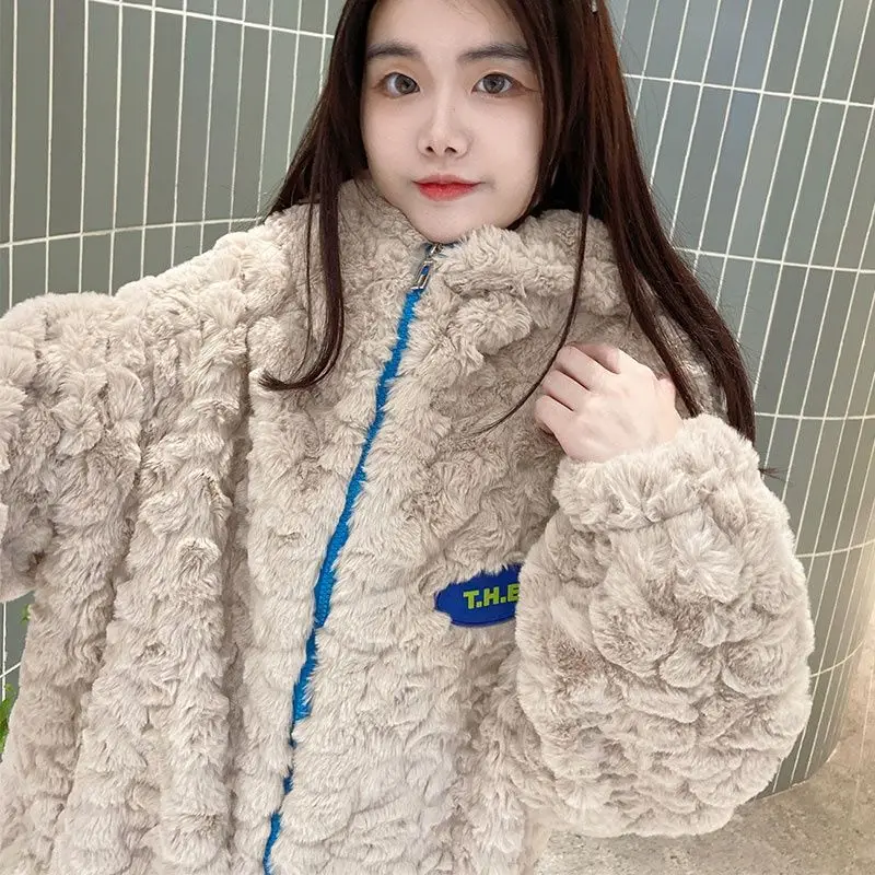 New Winter Coat for Women Faux Fur Coats Hooded Jackets Warm Thickened Lamb Wool Coat Korean Fashion