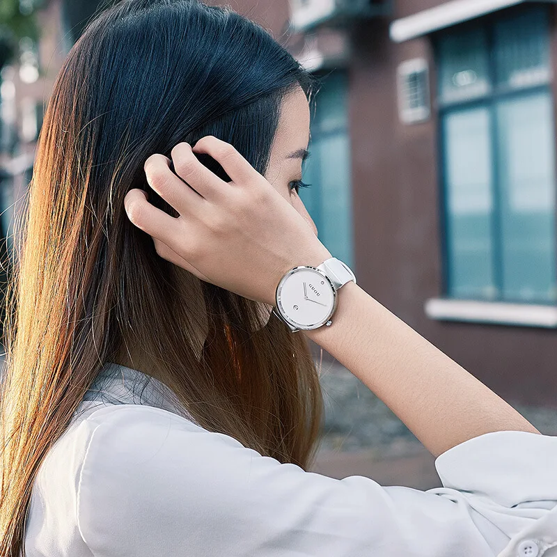Little fresh student women's watch fashion simple belt diamond inlaid Watch enlarge