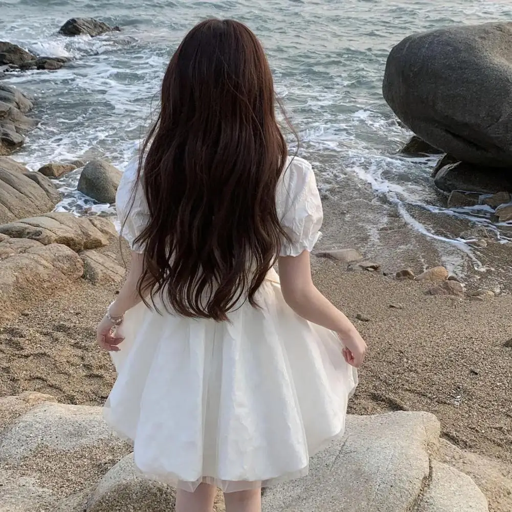 

Женское Короткое платье трапециевидной формы, элегантное двухслойное платье с V-образным вырезом, рукавами-фонариками и искусственным жемчугом для свидания или пляжа